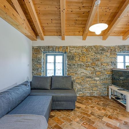 PobegiIstrian Casa Pr Marici公寓 外观 照片
