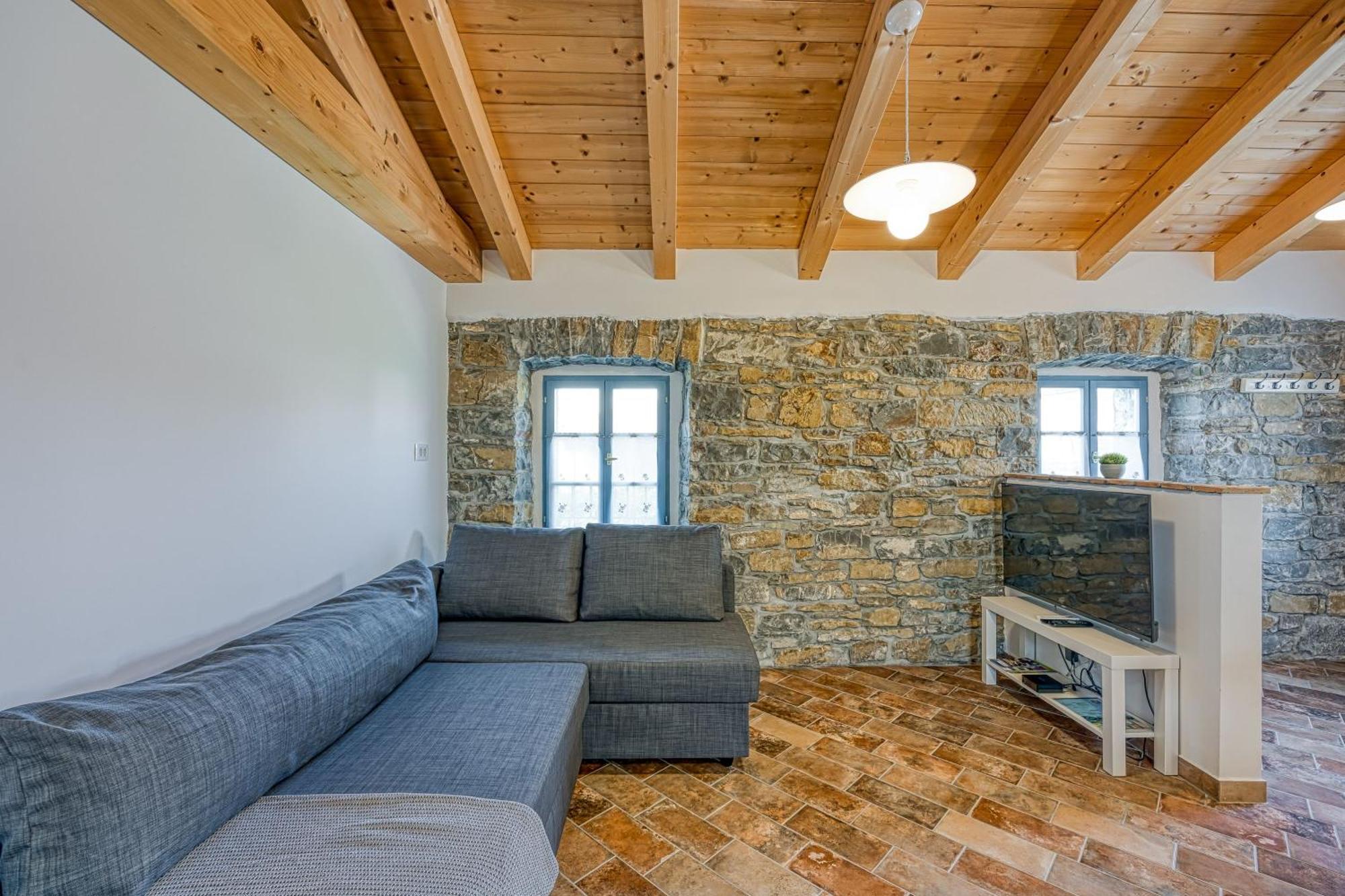 PobegiIstrian Casa Pr Marici公寓 外观 照片