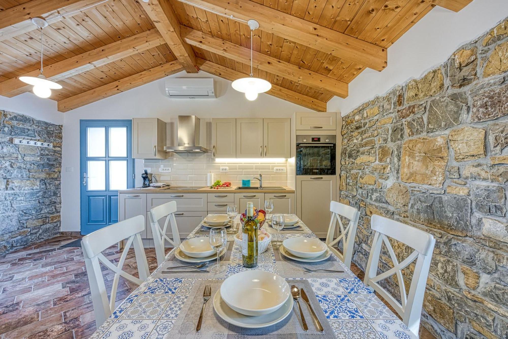 PobegiIstrian Casa Pr Marici公寓 外观 照片
