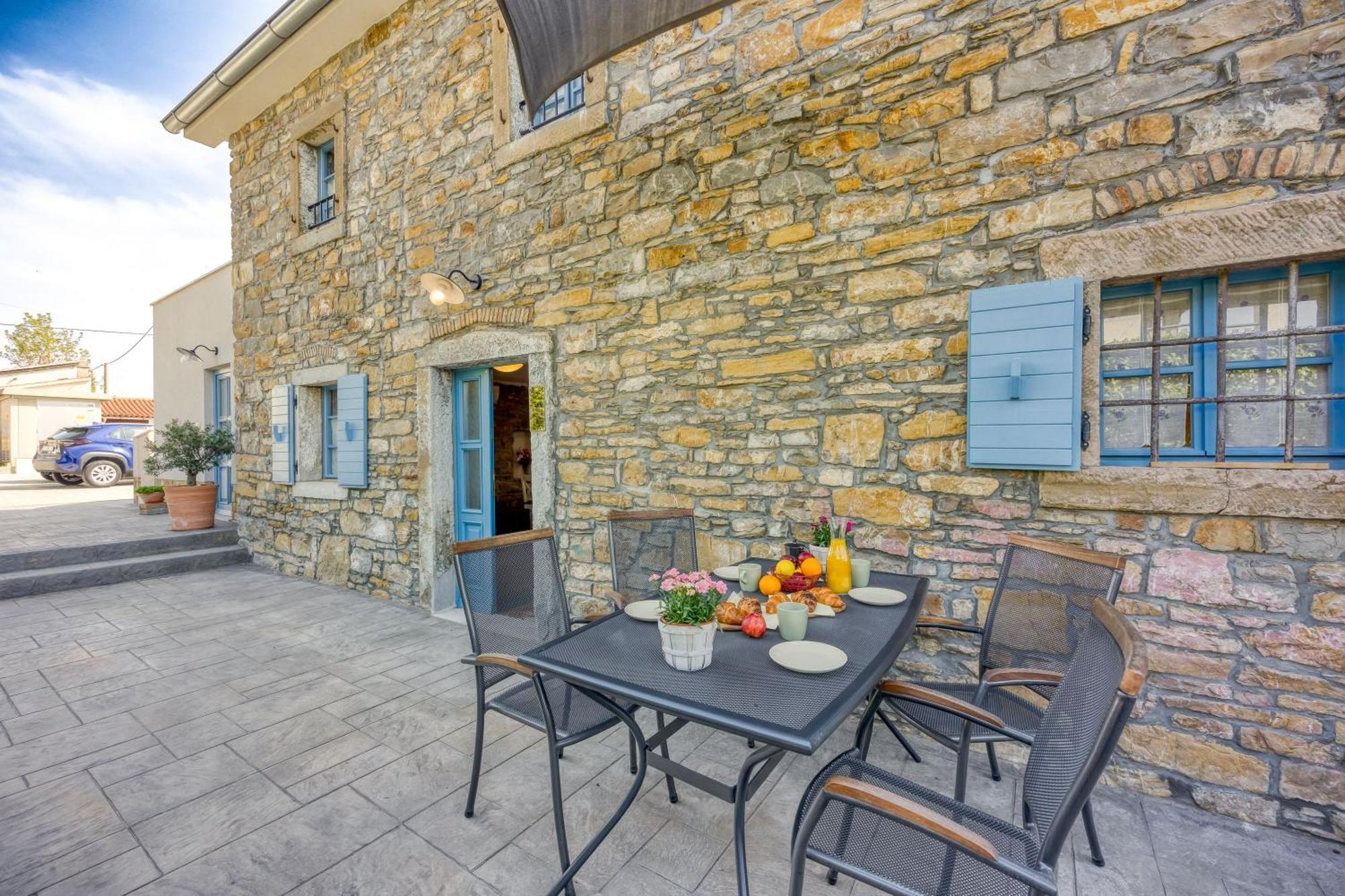PobegiIstrian Casa Pr Marici公寓 外观 照片